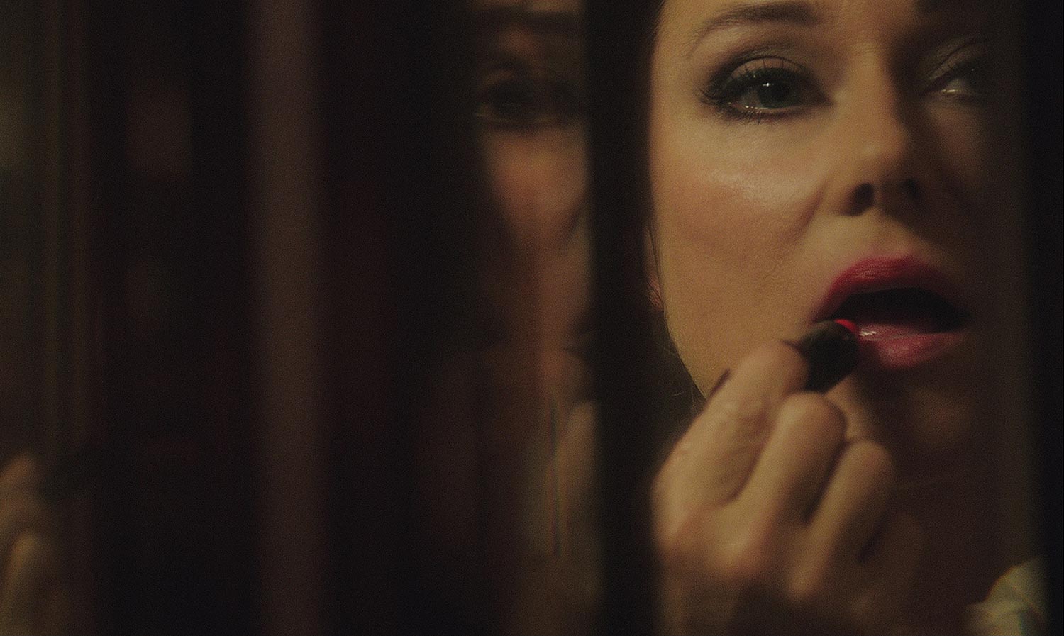 Carnal desires. The Duke of Burgundy (2014). Сидсе Бабетт Кнудсен герцог Бургундии.